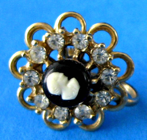 Black Cameo Earrings, Vintage Cameo Earring, Victorian Cameo Earring,  Mourning Earring, Black Glass Cameo Victorian Earring Mourning Jewelry -  Etsy